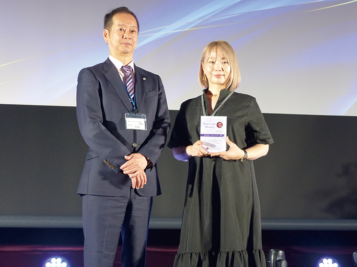2025年度合格者 白井希さん（美容室DANRO