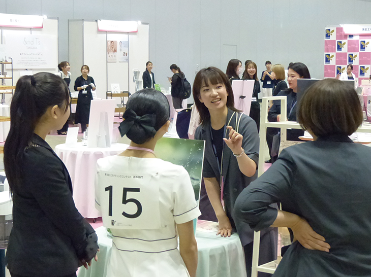 会場の様子
